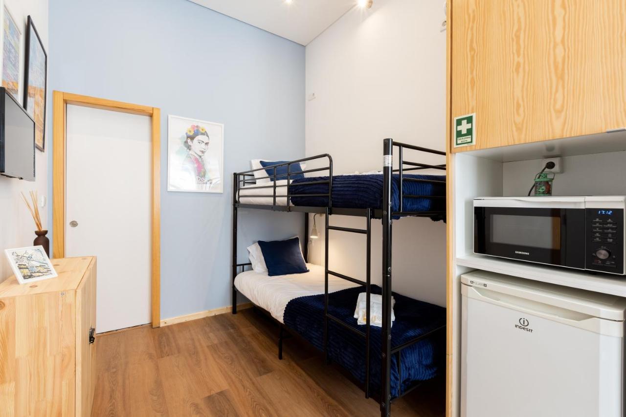 733 Costa Cabral Metro Residence Porto Luaran gambar